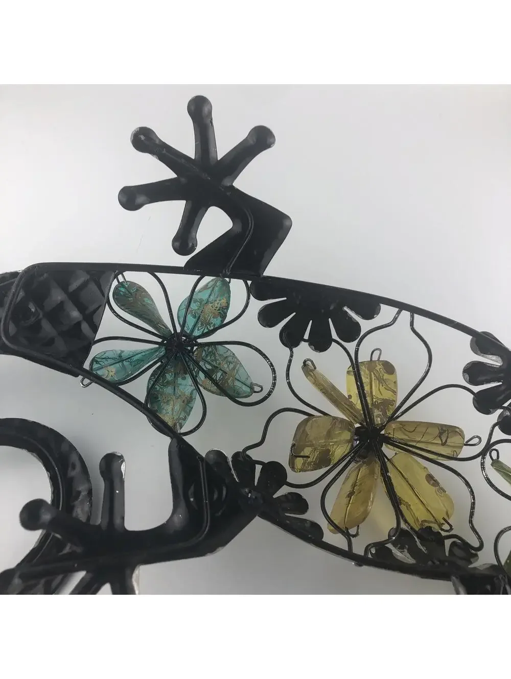 Gecko and flowers Wall Art Large Handmade ~19